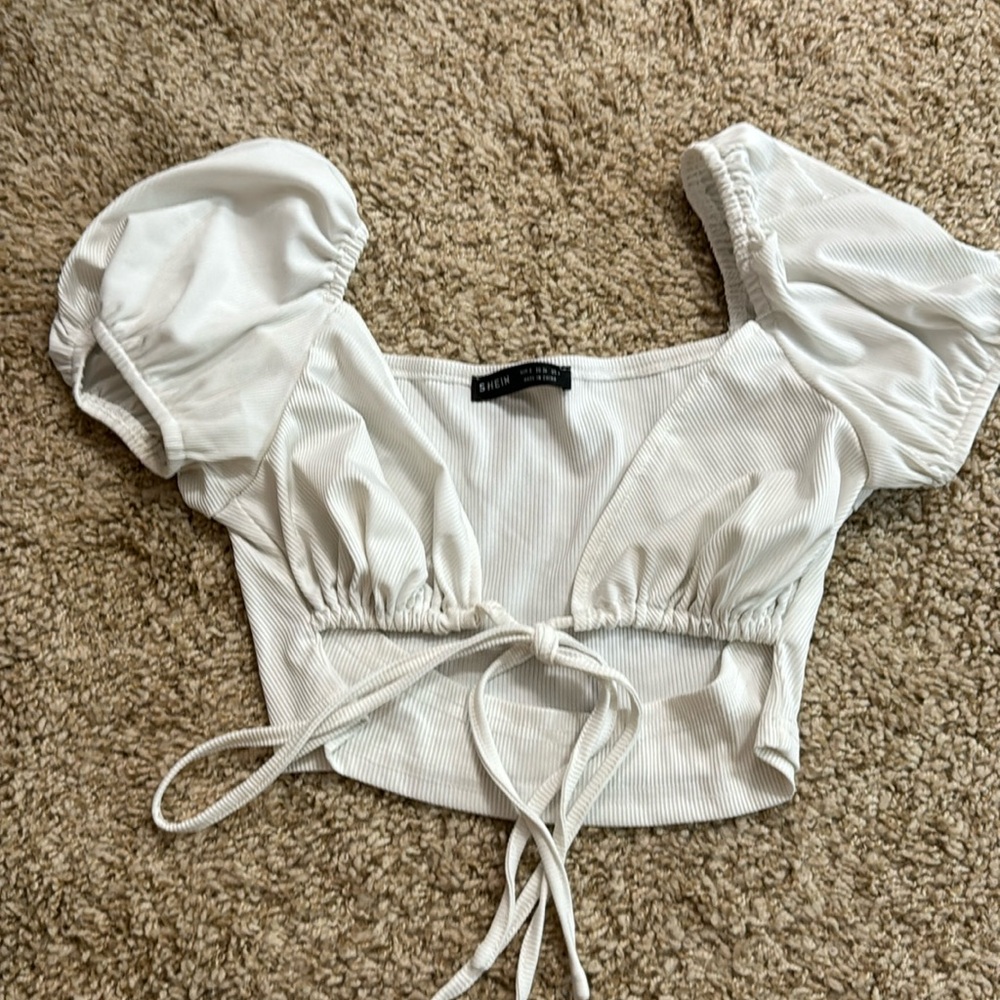 White SHEIN cropped top
